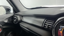 2020 (70) MINI HATCHBACK 1.5 Cooper Sport II 3dr 5487983