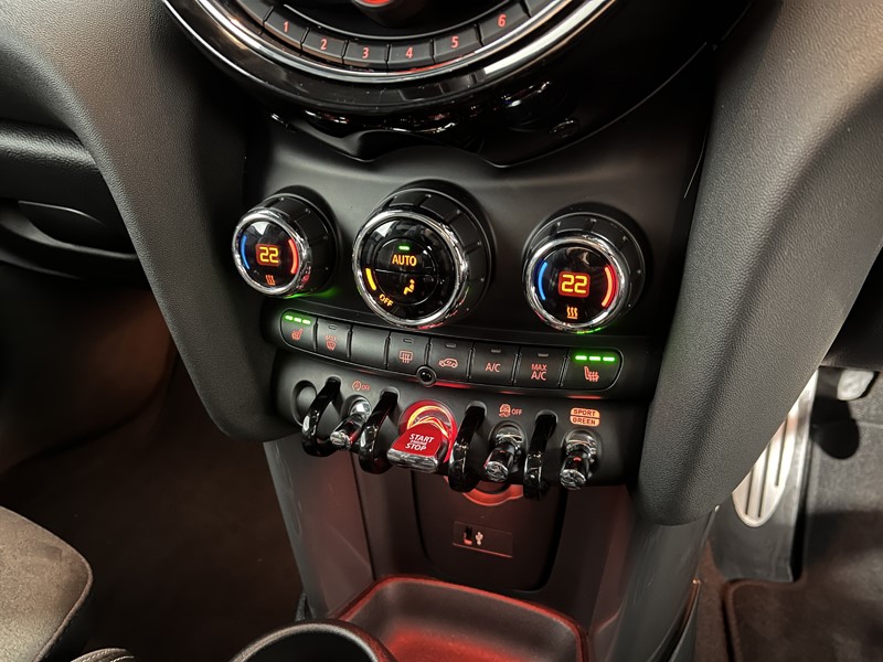 2020 (70) MINI HATCHBACK 1.5 Cooper Sport II 3dr 5487988