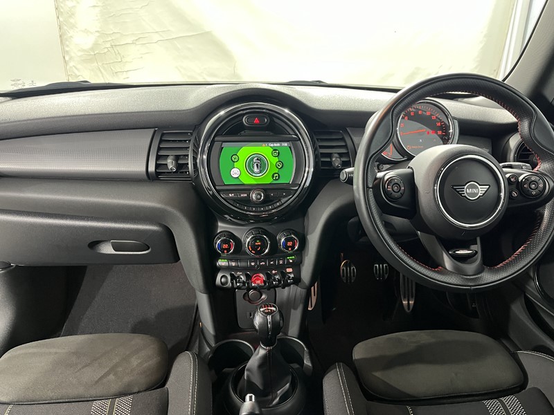 2020 (70) MINI HATCHBACK 1.5 Cooper Sport II 3dr 5487963