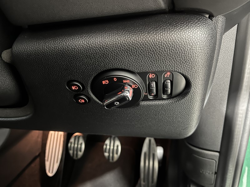 2020 (70) MINI HATCHBACK 1.5 Cooper Sport II 3dr 5487978