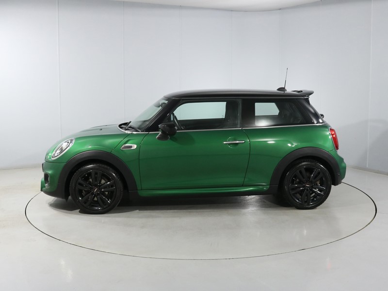2020 (70) MINI HATCHBACK 1.5 Cooper Sport II 3dr 5487999