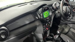 2020 (70) MINI HATCHBACK 1.5 Cooper Sport II 3dr 5487966