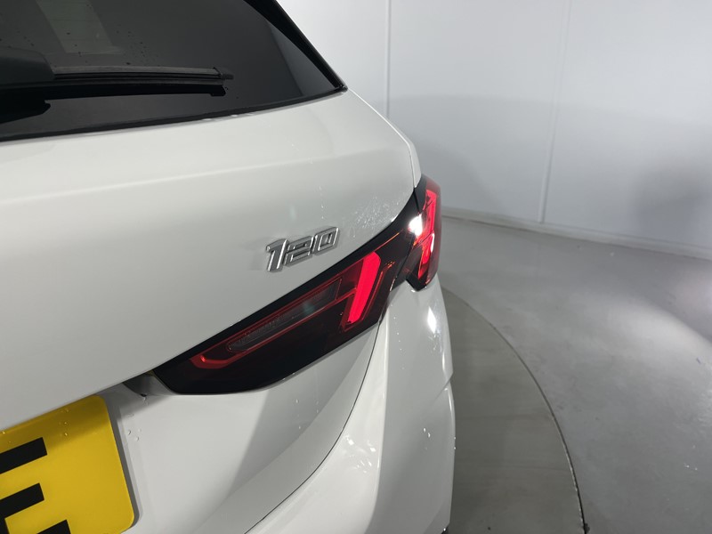 2026 (26) BMW 1 SERIES 120 M Sport 5dr Step Auto 5958861