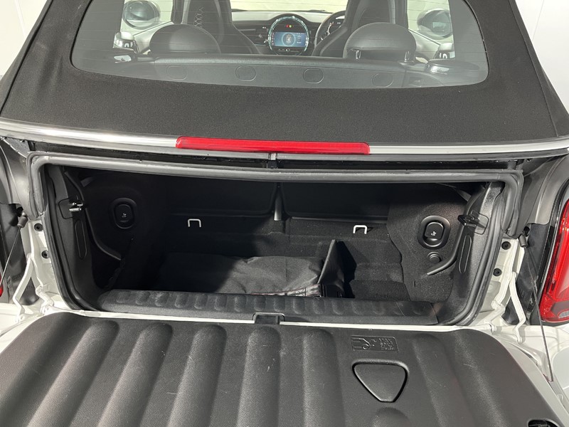 2023 (72) MINI CONVERTIBLE 1.5 Cooper Sport 2dr Auto 5482945