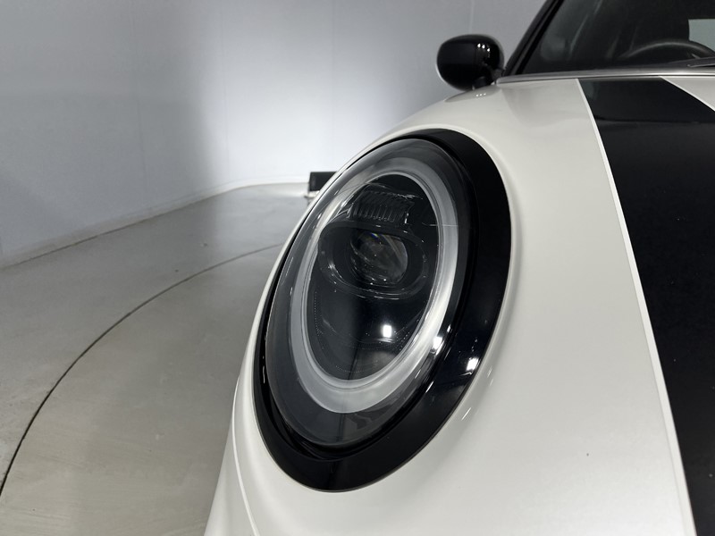 2023 (72) MINI CONVERTIBLE 1.5 Cooper Sport 2dr Auto 5482973