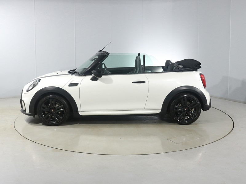 2023 (72) MINI CONVERTIBLE 1.5 Cooper Sport 2dr Auto 5482980