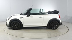 2023 (72) MINI CONVERTIBLE 1.5 Cooper Sport 2dr Auto 5482980