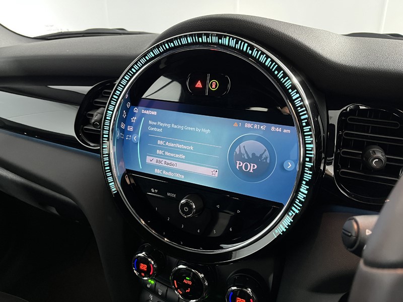 2023 (72) MINI CONVERTIBLE 1.5 Cooper Sport 2dr Auto 5482960