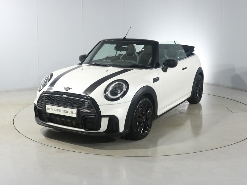 2023 (72) MINI CONVERTIBLE 1.5 Cooper Sport 2dr Auto 5482978