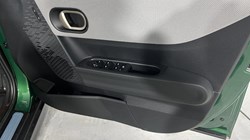 2025 (75) MINI COOPER 1.5 C Exclusive 5dr Auto 5484447