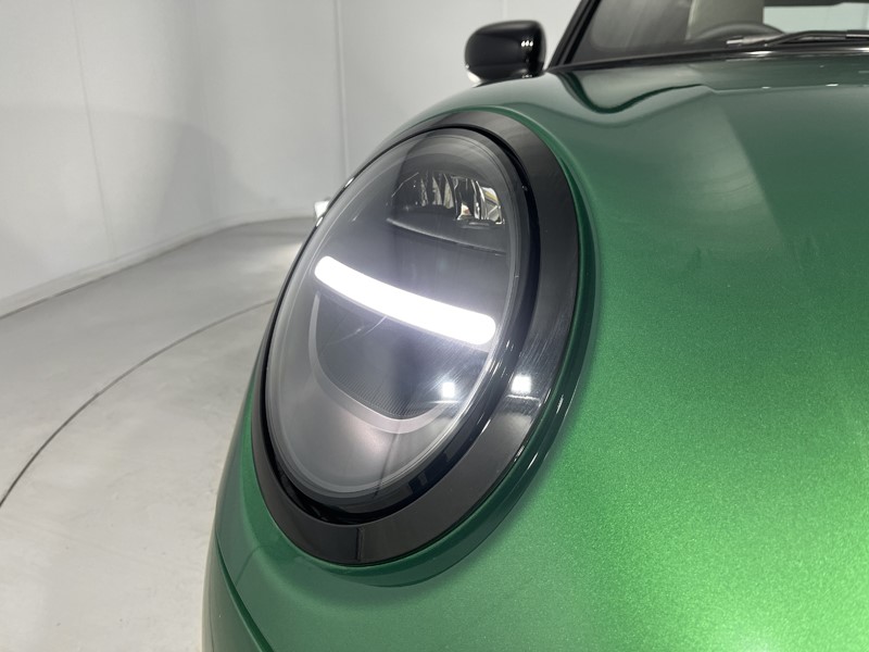 2025 (75) MINI COOPER 1.5 C Exclusive 5dr Auto 5484464