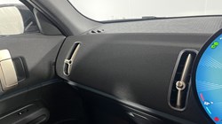 2026 (26) MINI COUNTRYMAN 1.5 C Sport 5dr Auto 5817799