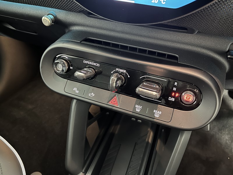 2025 (75) MINI COOPER 135kW E Classic 41kWh 3dr Auto 5484269