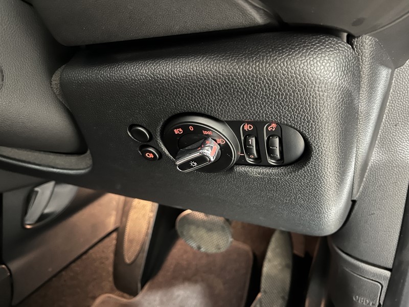 2022 (22) MINI HATCHBACK 135kW Cooper S Level 2 33kWh 3dr Auto 5492598