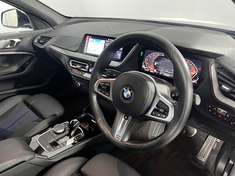 2021 (71) BMW 1 SERIES 118i [136] M Sport 5dr Step Auto 5516946