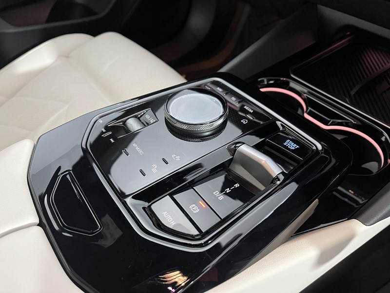 2024 (24) BMW I5 250kW eDrive40 M Sport Pro 84kWh 4dr Auto 5506559