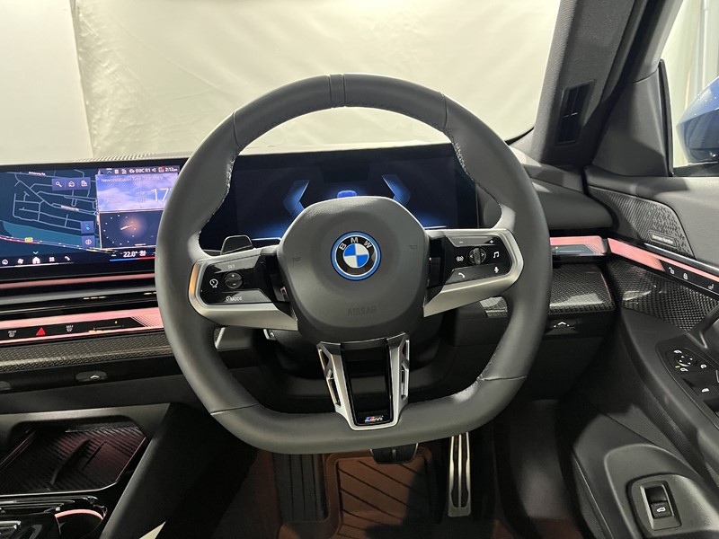 2024 (24) BMW I5 250kW eDrive40 M Sport Pro 84kWh 4dr Auto 5506554