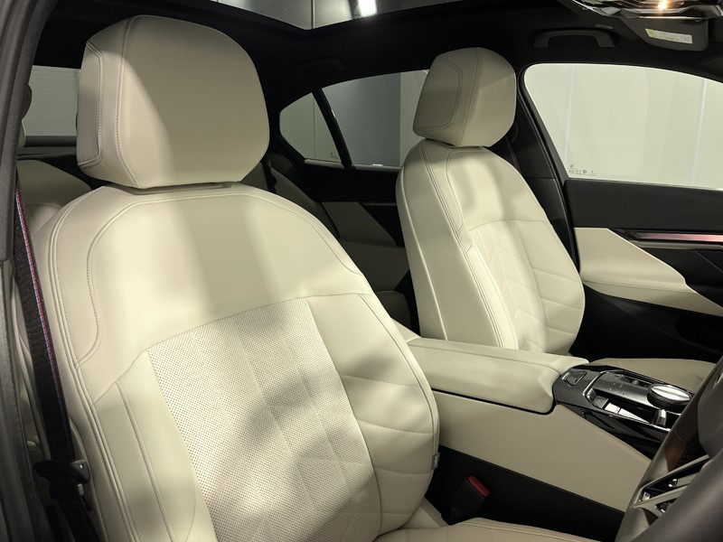 2024 (24) BMW I5 250kW eDrive40 M Sport Pro 84kWh 4dr Auto 5506560