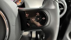 2022 (72) MINI HATCHBACK 1.5 Cooper Exclusive 3dr Auto 5511382