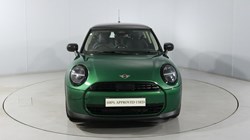 2025 (75) MINI COOPER 1.5 C Classic 3dr Auto 5492637