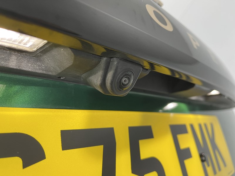 2025 (75) MINI COOPER 1.5 C Classic 3dr Auto 5492657