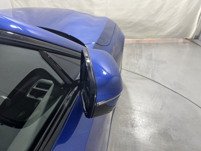 2025 (25) BMW 2 SERIES 220i M Sport 2dr Step Auto 5526316