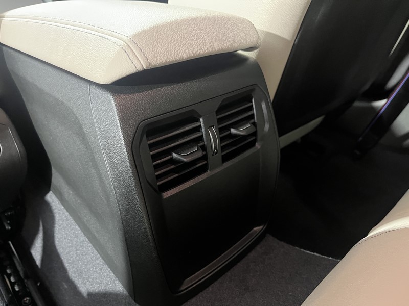 2025 (25) BMW 2 SERIES 220i M Sport 2dr Step Auto 5526313
