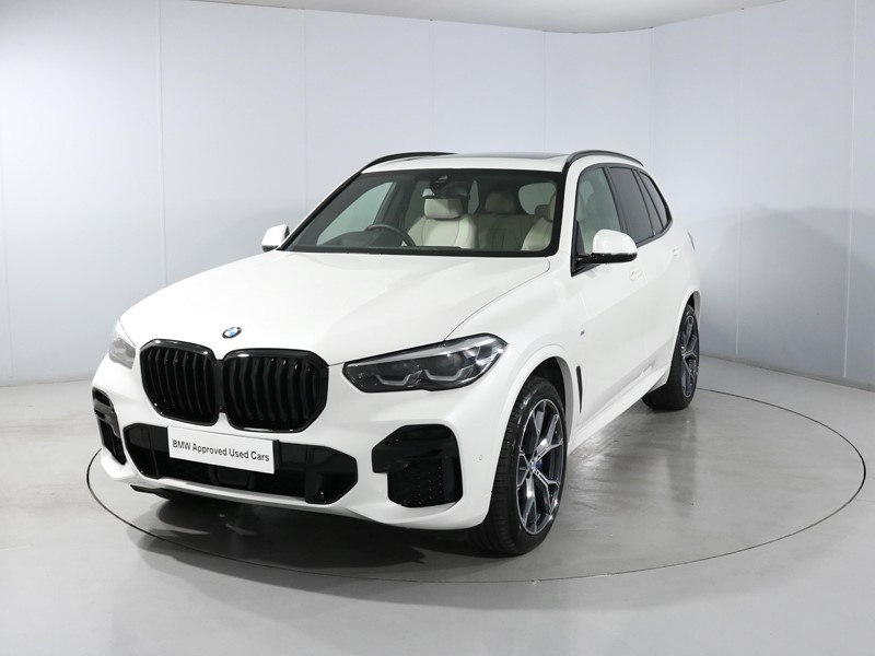 2022 (22) BMW X5 xDrive30d MHT M Sport 5dr Auto 5525980