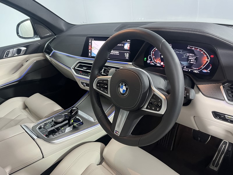 2022 (22) BMW X5 xDrive30d MHT M Sport 5dr Auto 5525933