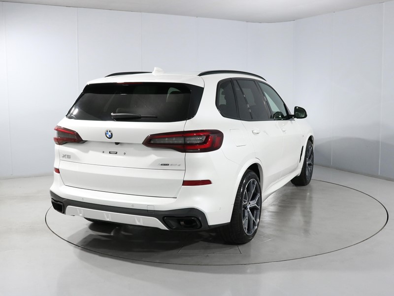 2022 (22) BMW X5 xDrive30d MHT M Sport 5dr Auto 5525981