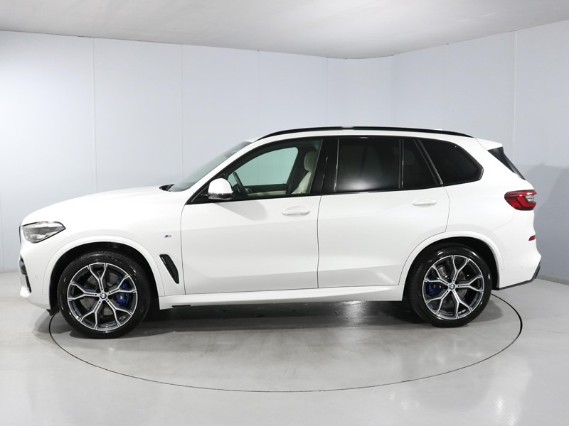 2022 (22) BMW X5 xDrive30d MHT M Sport 5dr Auto 5525982