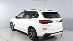 2022 (22) BMW X5 xDrive30d MHT M Sport 5dr Auto 1