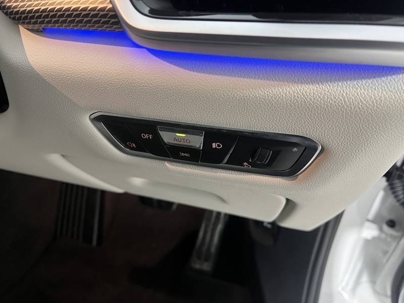 2022 (22) BMW X5 xDrive30d MHT M Sport 5dr Auto 5525950