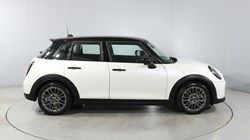 2025 (25) MINI COOPER 2.0 S Classic 5dr Auto 5549097