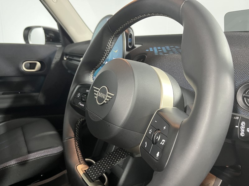 2025 (25) MINI COOPER 2.0 S Classic 5dr Auto 5549113