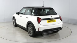 2025 (25) MINI COOPER 2.0 S Classic 5dr Auto 1