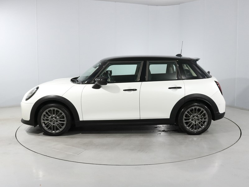 2025 (25) MINI COOPER 2.0 S Classic 5dr Auto 5549135