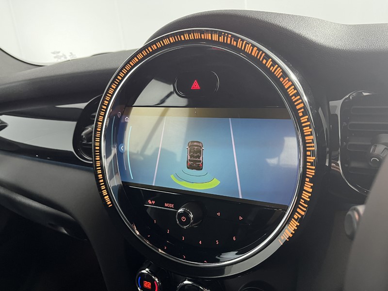 2022 (22) MINI CONVERTIBLE 1.5 Cooper Sport 2dr 5561531