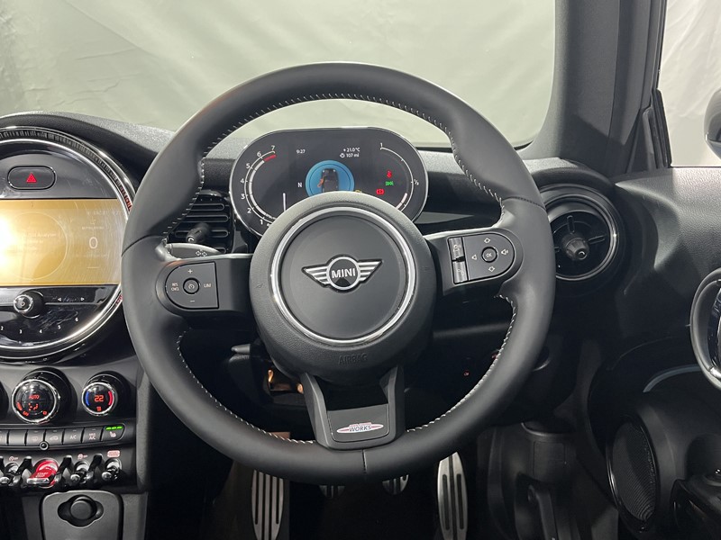 2022 (22) MINI CONVERTIBLE 1.5 Cooper Sport 2dr 5564792