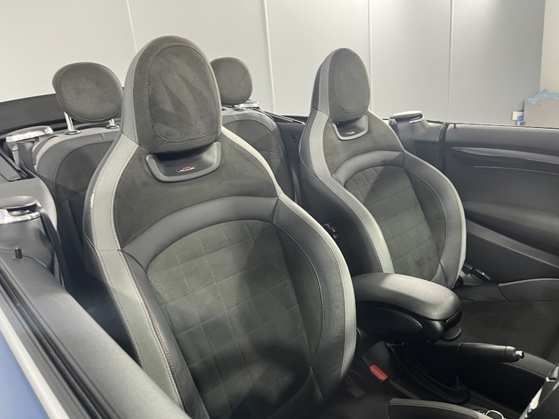 2022 (22) MINI CONVERTIBLE 1.5 Cooper Sport 2dr 5561525