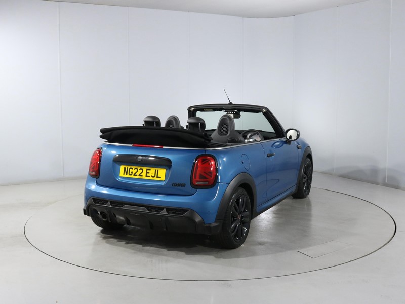 2022 (22) MINI CONVERTIBLE 1.5 Cooper Sport 2dr 5564828