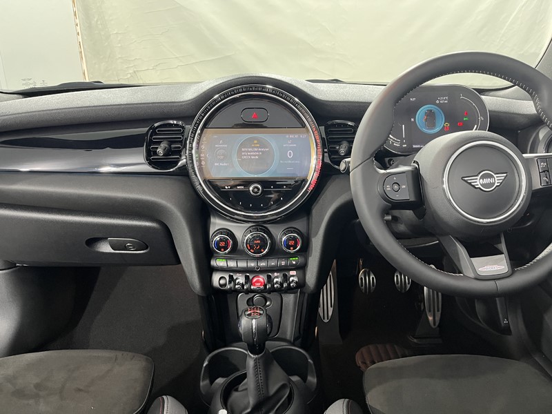 2022 (22) MINI CONVERTIBLE 1.5 Cooper Sport 2dr 5561518