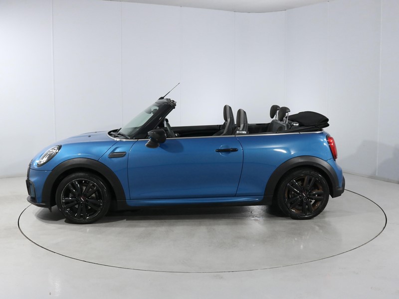 2022 (22) MINI CONVERTIBLE 1.5 Cooper Sport 2dr 5564829