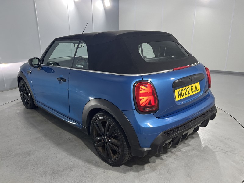 2022 (22) MINI CONVERTIBLE 1.5 Cooper Sport 2dr 5564823