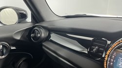 2022 (22) MINI CONVERTIBLE 1.5 Cooper Sport 2dr 5564812