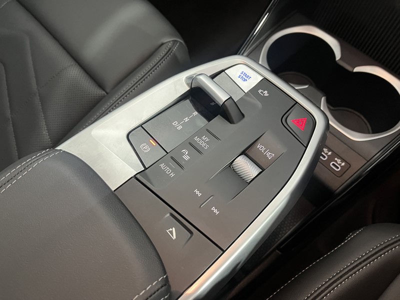 2024 (24) BMW iX1 230kW xDrive30 xLine 65kWh 5dr Auto 5535096