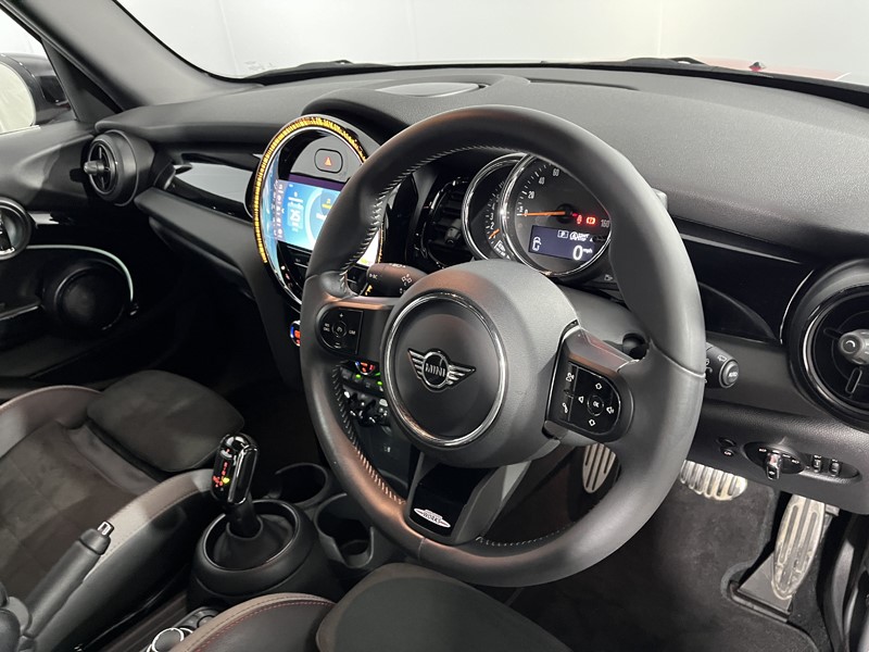 2022 (22) MINI 5-Door Hatch Cooper Sport LCI II 5549141