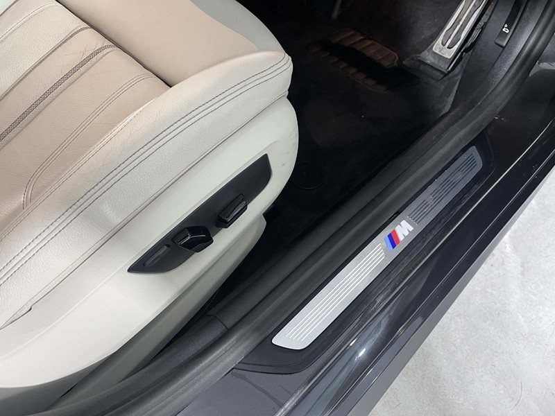 2020 (69) BMW 5 SERIES 520i M Sport 4dr Auto 5552609