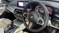 2020 (69) BMW 5 SERIES 520i M Sport 4dr Auto 5552596