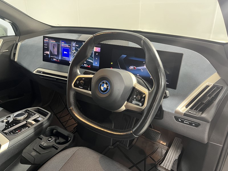 2022 (22) BMW iX 240kW xDrive40 M Sport 76.6kWh 5dr Auto 5534983